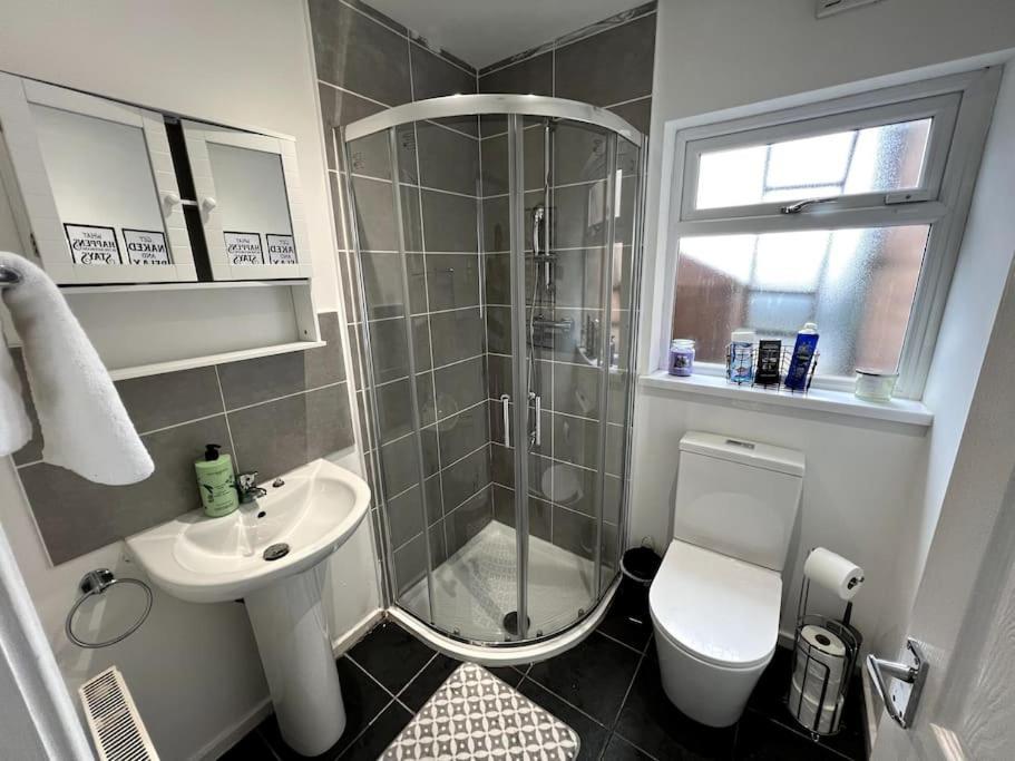 Numero Venti Aparthouse Wifi Parking Hot Tub نيوكاسل أبون تاين المظهر الخارجي الصورة